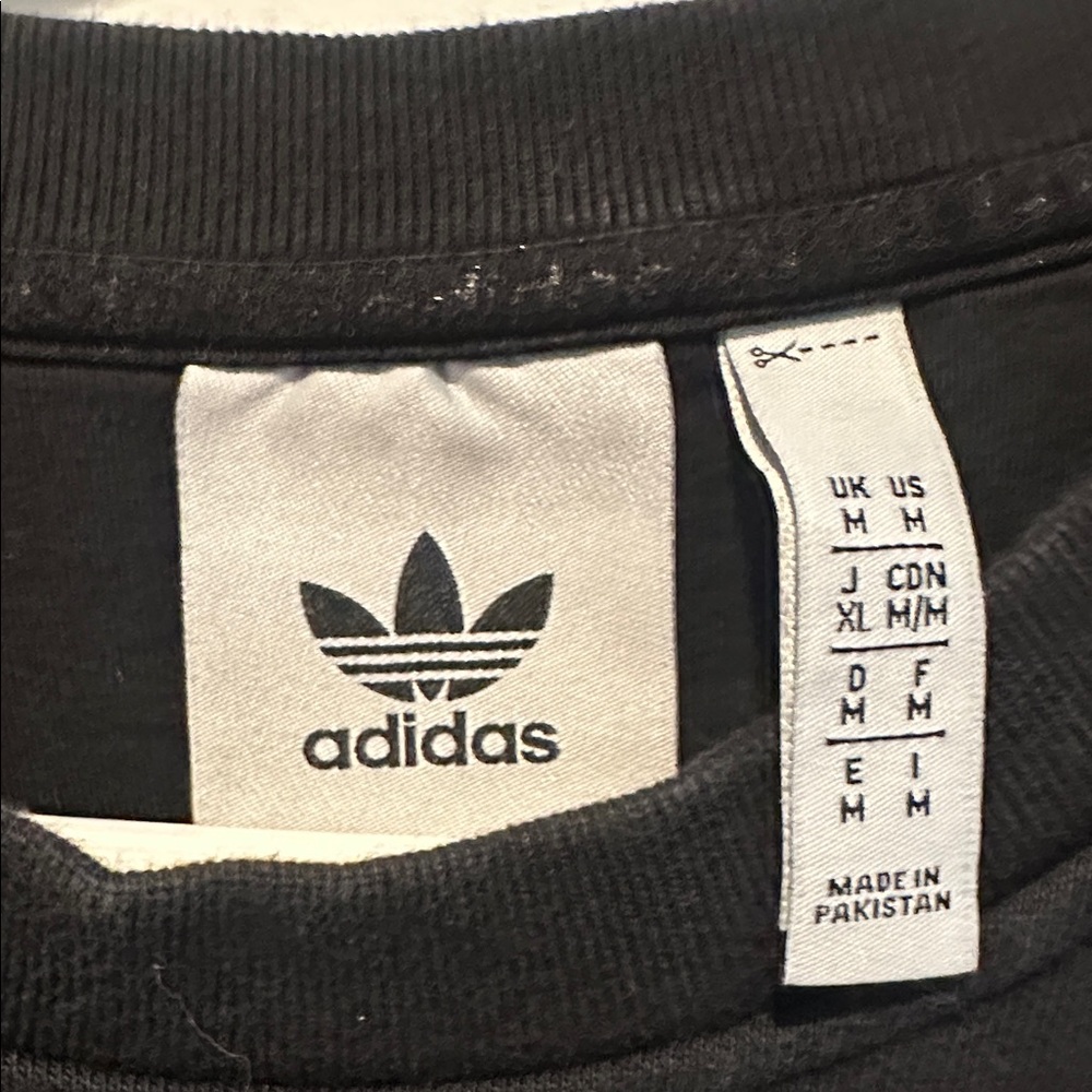 Adidas women Black Crewneck Sweater with short - Picture 3 of 9